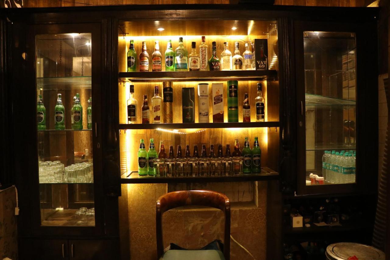 Hotel Pushap Palace Patiala Ngoại thất bức ảnh