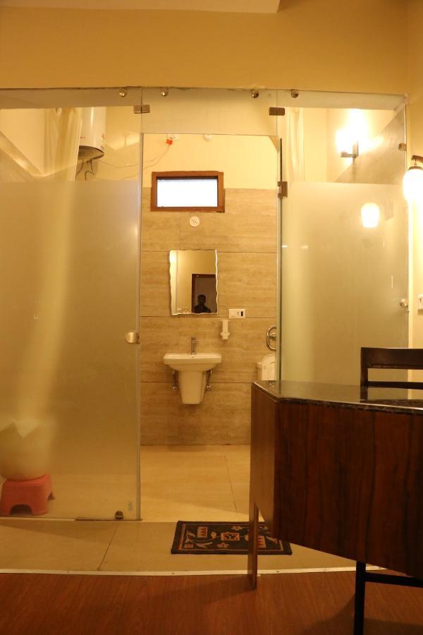 Hotel Pushap Palace Patiala Ngoại thất bức ảnh